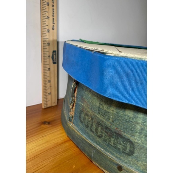 PRIMATIVE Wood Round Shaker Style Cheese Box Bent Wood Hat Pantry Box with Lid - Picture 4 of 9